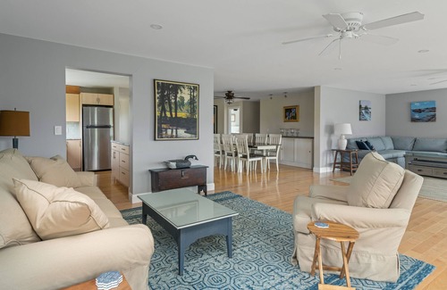 Cape Elizabeth House | Private Beach, Panoramic Ocean Views. Monthly Rentals.