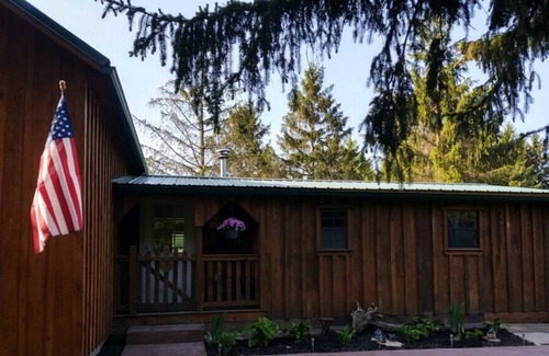 Niobe Cabin | Private Cabin on 15 acres w/ pond minutes from Chautauqua Lake, pet friendly