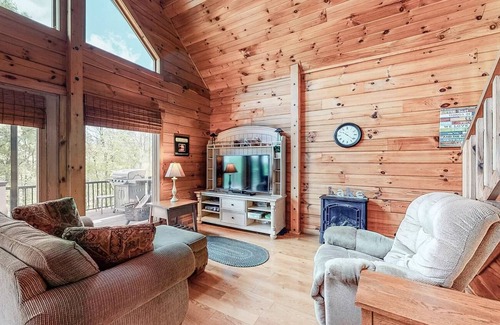Cadiz House | Private Cabin Overlooking Lake Barkley