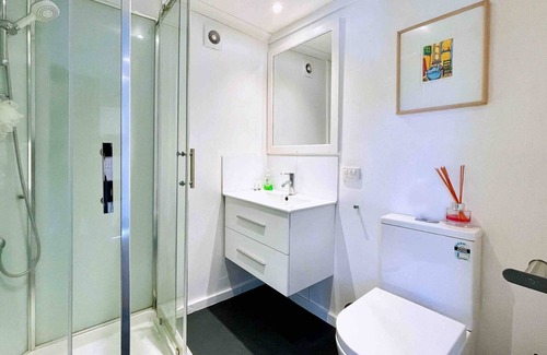 Box Hill North Bed & Breakfast | private cottage