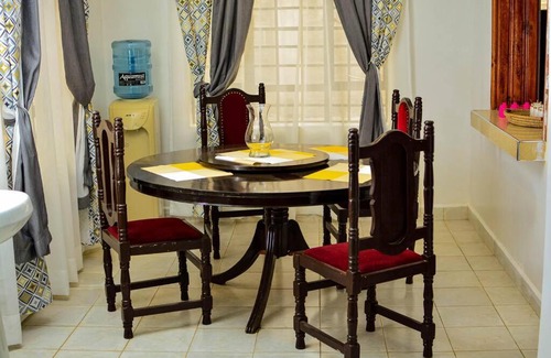 Nanyuki House | Private Cottage in Nanyuki