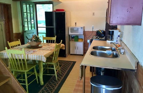 Front of Yonge Cottage | Private, cozy Cottage in 1,000 Islands area on St. Lawrence River