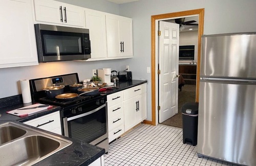 Chesterton Apartment | Private Downtown Apt, King Bed, Jet Bath, Fireplace, Grill, near Indiana Dunes