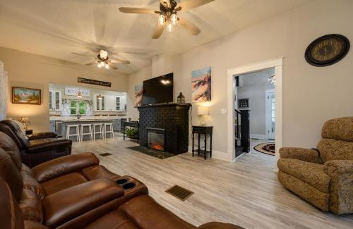 Winter Haven House | Private Ensuite In Historic Home