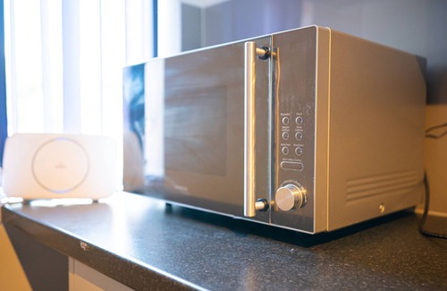 St Helens House | Private Ensuite Room Shared Kitchen St Helen D3
