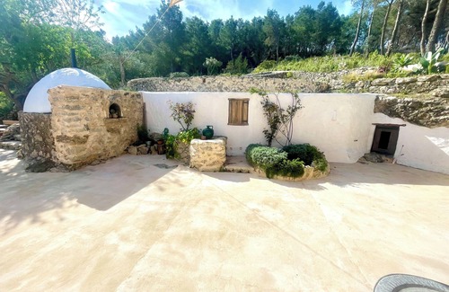Santa Ines Cottage | Private rural scenario