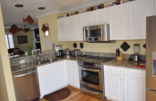 Croatan Beach House | Private Family Beach, Virginia Beach Boardwalk Nextdoor Sunday check-in toSunday