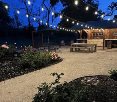 Vineburg House | Private Farmhouse on 4 acres w Pool Hot Tub