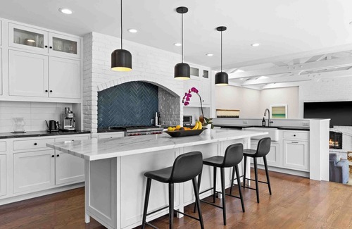 Mill Valley House | Private four bedroom home, minutes from town, views of SF