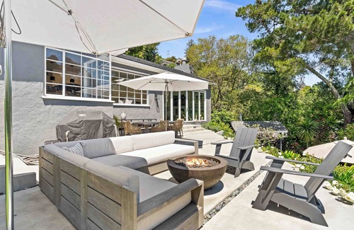 Mill Valley House | Private four bedroom home, minutes from town, views of SF