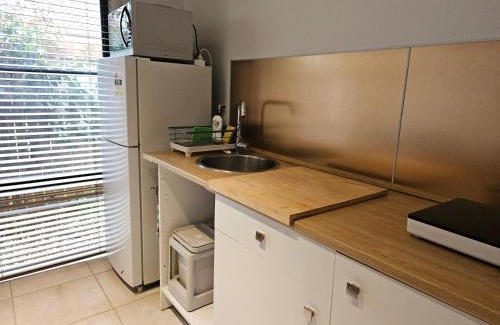 North Creek House | Private Front Section of House 800m to Beach