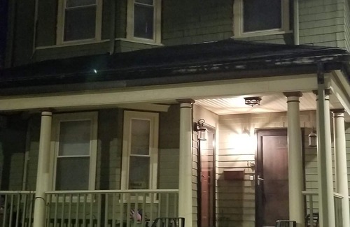 Dorchester Apartment | Private furnished studio. Close to hospitals, parks & commuter rail.