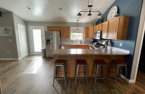 Willow House | Private Home on Hatcher Pass
