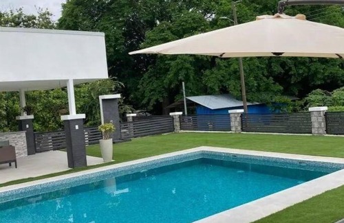 Potrero Villa | Private house with pool.10 min walk to Penca beach