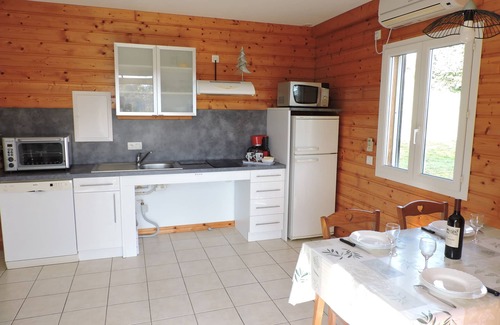 Callian House | Private Jacuzzi Spa - Private swimming pool (summer) - Air conditioning - Chalet Mélèze Gers