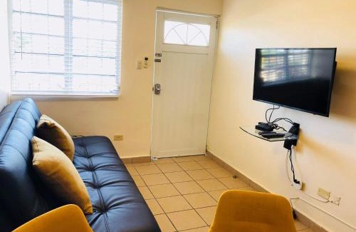 Bucana Apartment | Private Jacuzzi Oasis with Mountain Views and FREE Parking