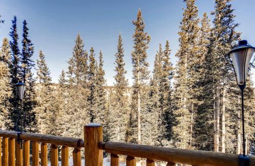 Alma House | Private Luxury Mountain Retreat with a Private Hot Tub Surrounded by Wildlife - Moose Haven