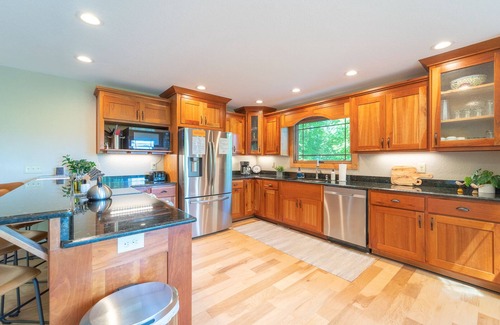 Marble House | Private Mountain home with pond & fire pit
