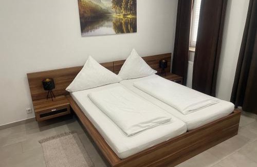 Nordost Old Town Apartment | private parking,old town,52m2,terrace,no stairs, newly renovated,