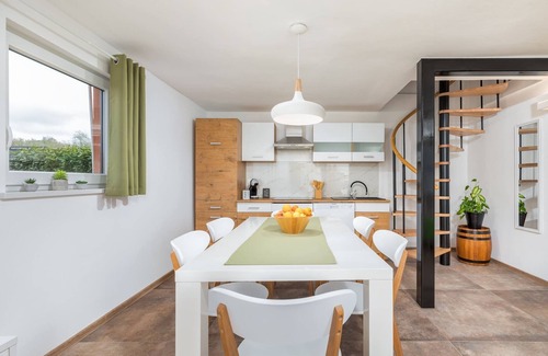 Fazana Ski Chalet | Private Pool and Big Garden- Holiday Home Dori