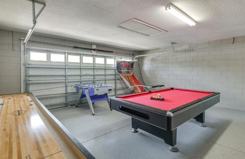 Highlands Reserve House | Private Pool and Hot Tub Modern Davenport Home!