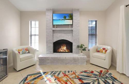 Palma Sola House | Private Pool Home Minutes From Anna Maria Island - Dreams Of Paradise