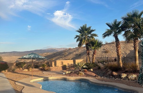 Sunridge Estates House | Private Pool Home minutes to Laughlin Casinos, Colorado river, Lake Mohave.