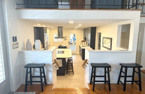 Longbeach Village Condo | Private pool home 4 minutes from Longboat Key Beaches - Haven on Hughes