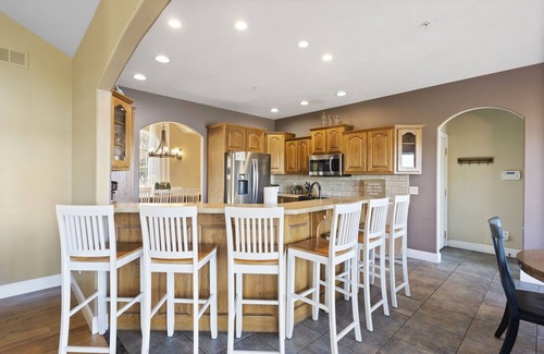 Ridgedale House | Private Pool-Open May 1, Hot Tub, Amazing LakeView