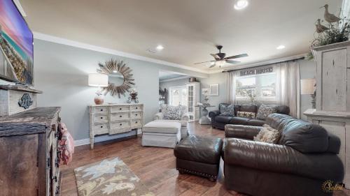 Laguna Beach Estates House | Private Pool - Steps To Beach - Fenced Backyard - FLPCB74