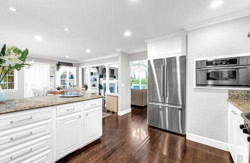 Aptos House | Private Pool Villa for family getaways