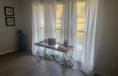 Aiken House | Private, Quiet, and Comfortablen