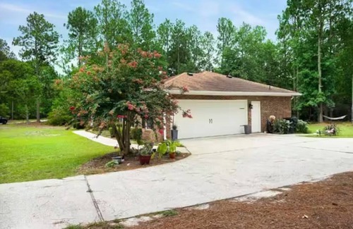 Aiken House | Private, Quiet, and Comfortablen