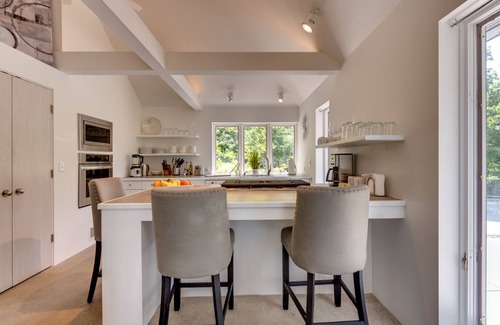 Covington House | Private retreat with great views of downtown Cincinnati