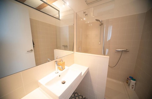 Ciutat Vella Hostel | Private room By BCN Center