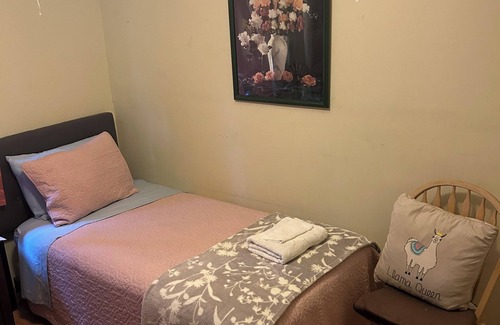 Boulevard Heights House | Private room for rent