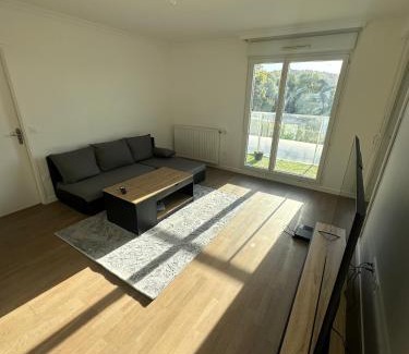 Rueil-Malmaison House | Private Room Ile de france