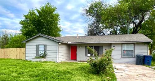 Dallas House | Private Room near downtown Dallas42