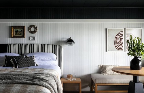 Ocean Point Hotel | Private Room with King Bed for Coastal Getaways | Dog-Friendly | Oceanside