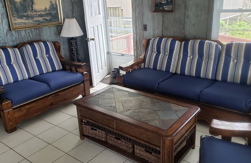 Wainfleet Cottage | Private sand beach. Lakefront. Spacious LongBeachCottages.com – Cottage #1