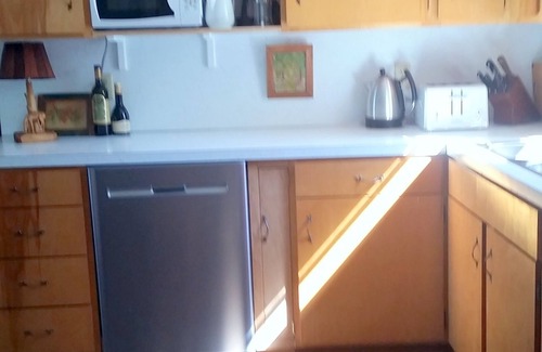 Raymond House | Private sandy beach, clean quiet lake, 1 week avail 8/2-8/9. ACs in all BRs.