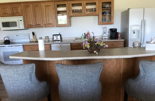 Harrison House | Private, secluded. Located at the Gateway to the North in Harrison, Michigan.