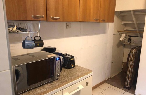 Fallowfield Apartment | Private Studio Flat Great Location in Manchester