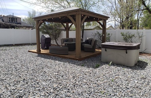 East Central House | Private Sugarhouse Gem, Walkable, Spa, Garage, Gazebo,Fully Fenced Yard, Firepit