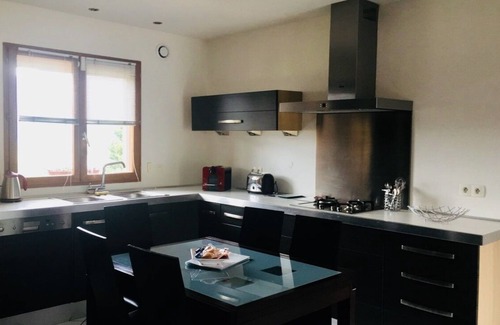 Moirans Villa | Private swimming pool, mountains, lakes, stays and weekends . 2 to 6 people