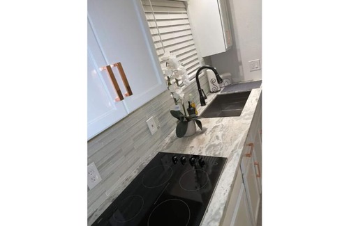 Spring Villa | Private Villa Guesthouse