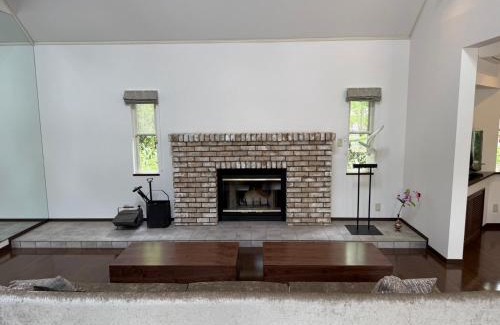 Susono House | Private villa in the Shizuoka Highlands