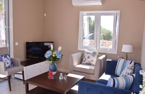 Kounelion Villa | Private Villa With Sea and Mountain Views