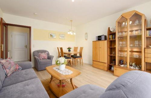 Schonberger Strand Apartment | Promenade 18 Lord Nelson