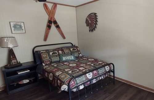 Jefferson House | Promise Land on the Bayou!